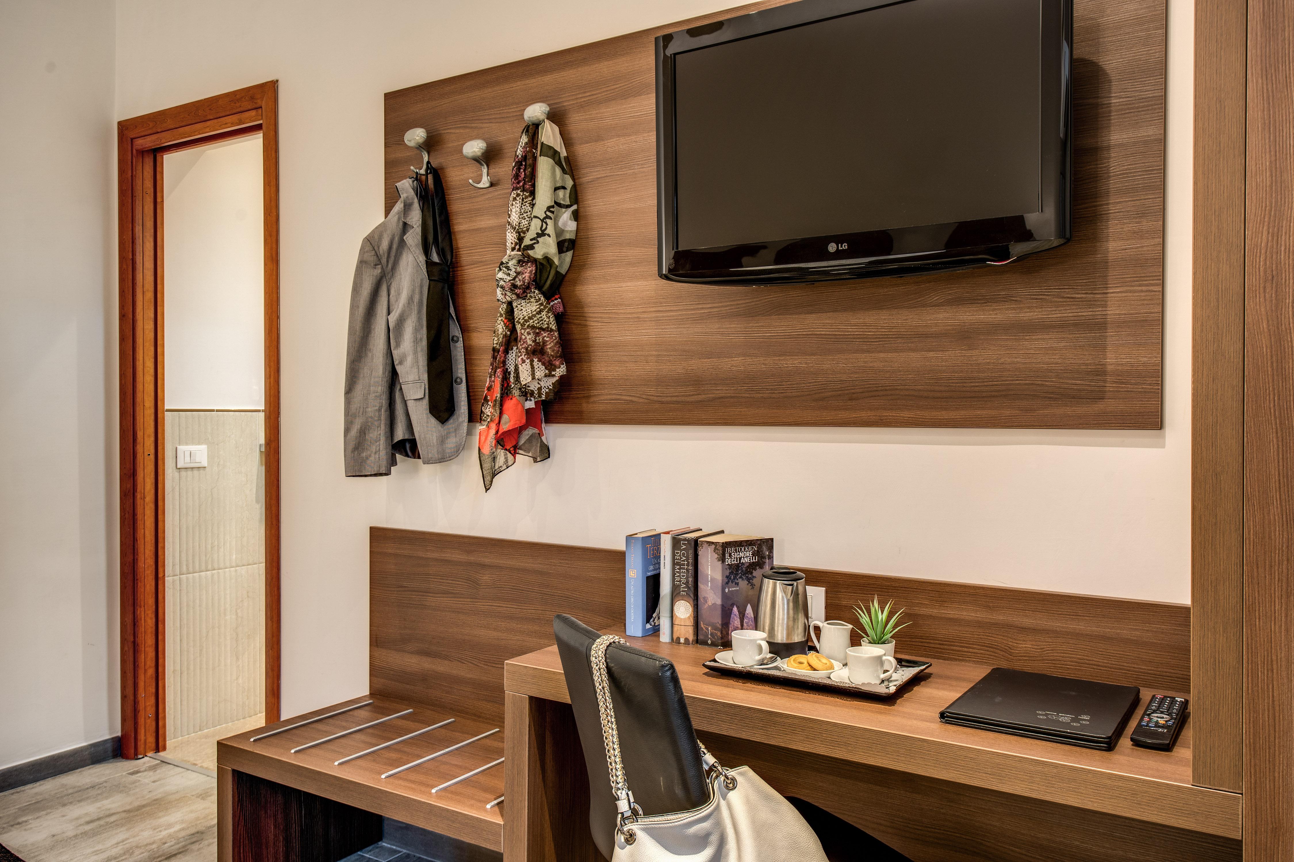 Rome Garden Hotel Экстерьер фото