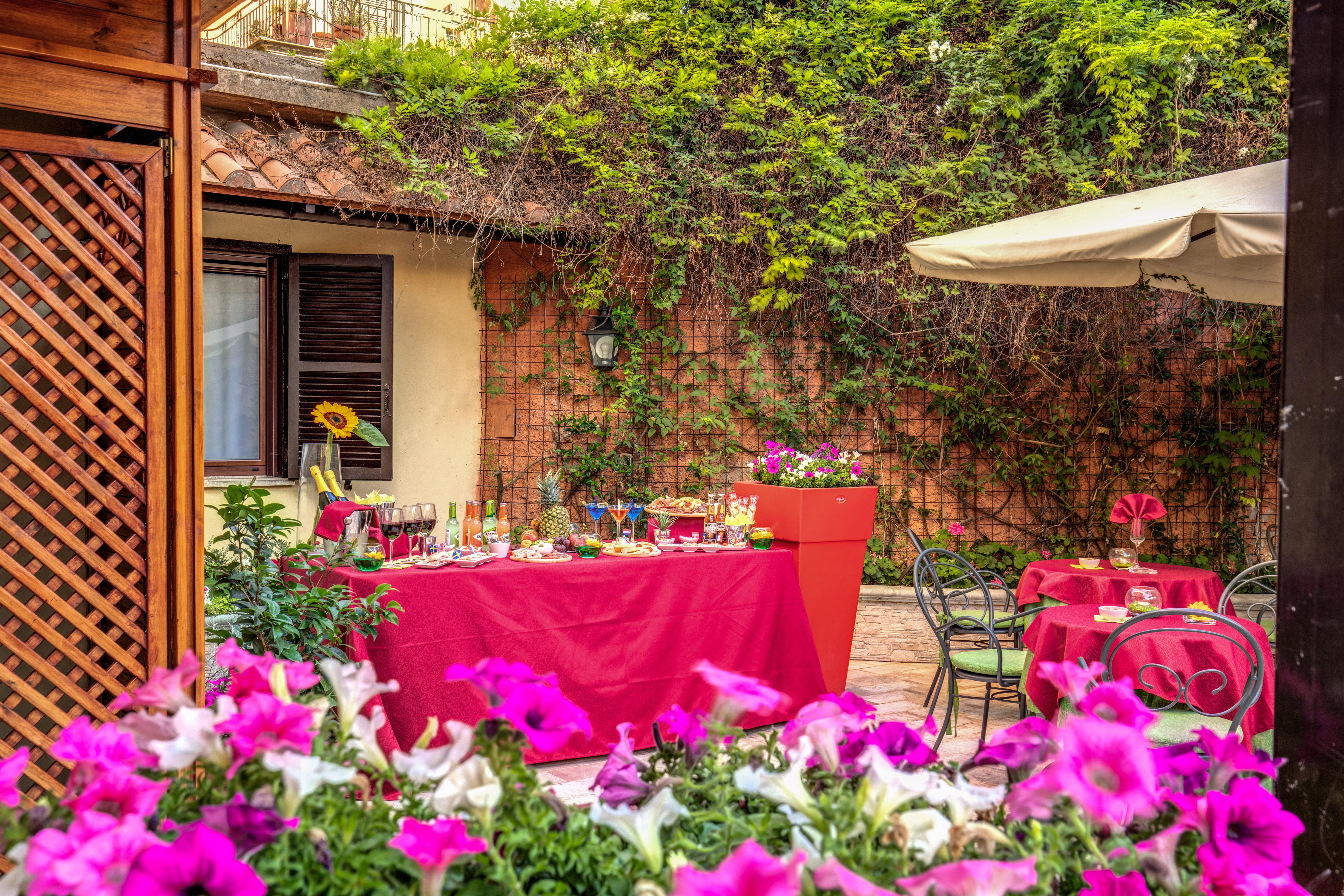Rome Garden Hotel Экстерьер фото