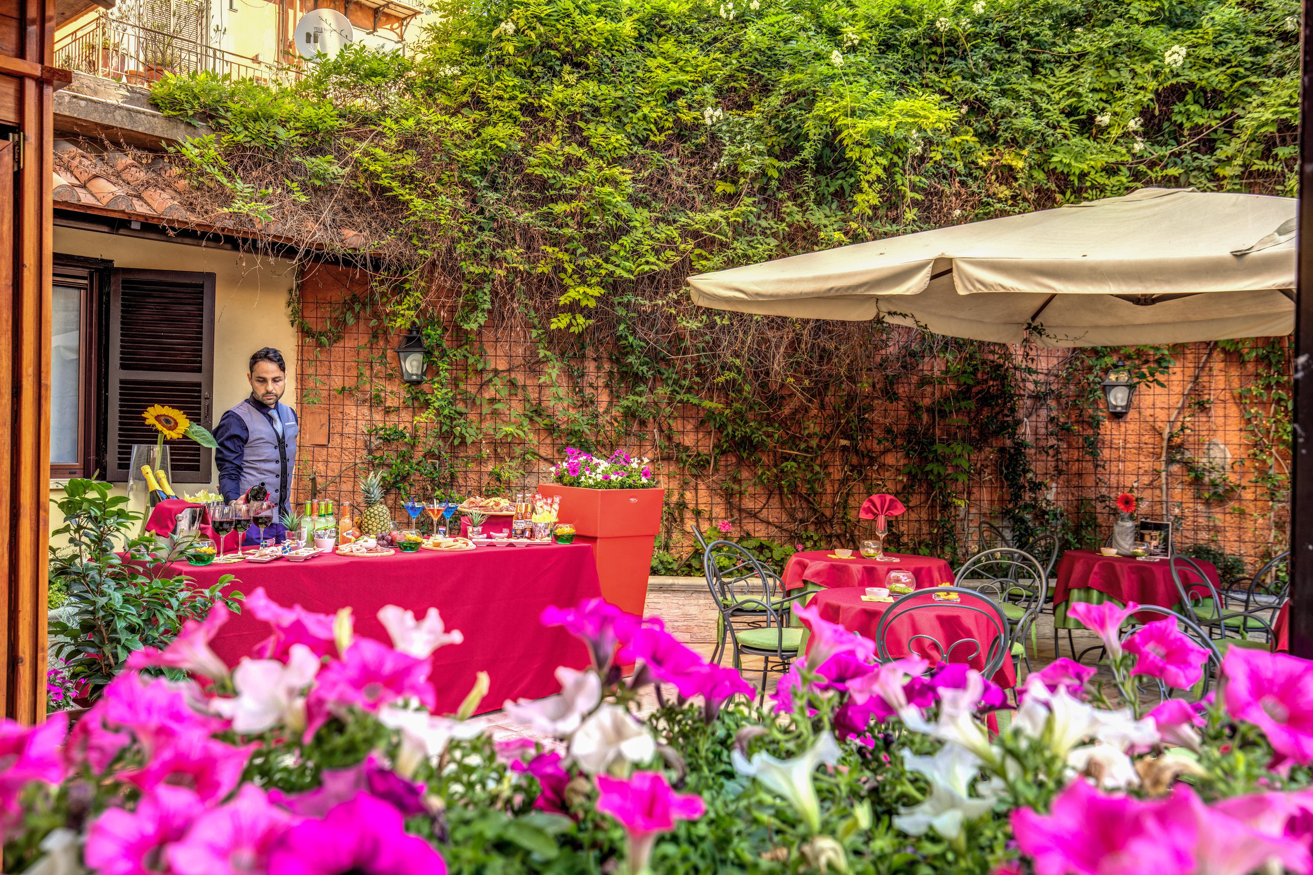 Rome Garden Hotel Экстерьер фото